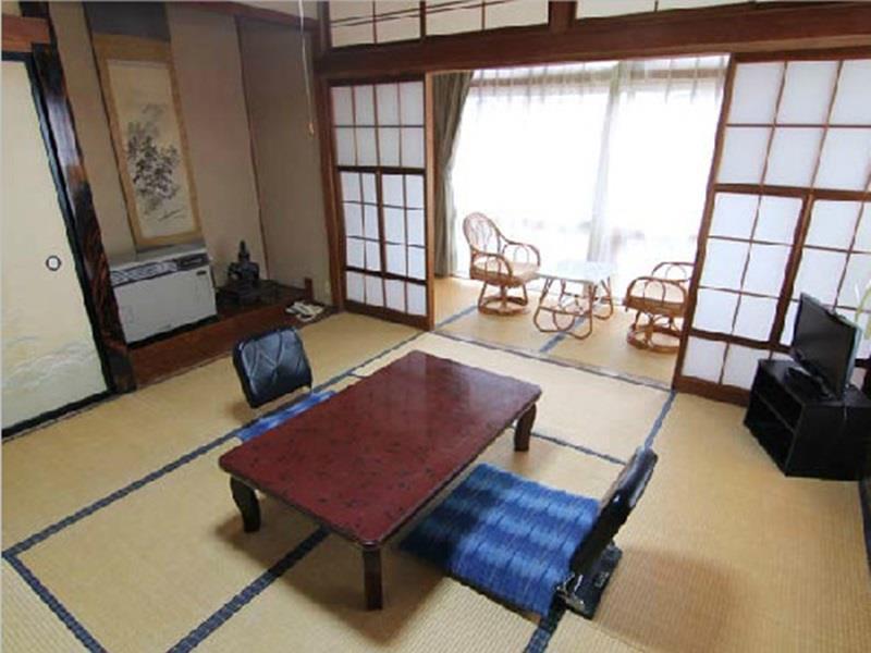 Yamadaya Ryokan Нодзава-Онсен Екстер'єр фото