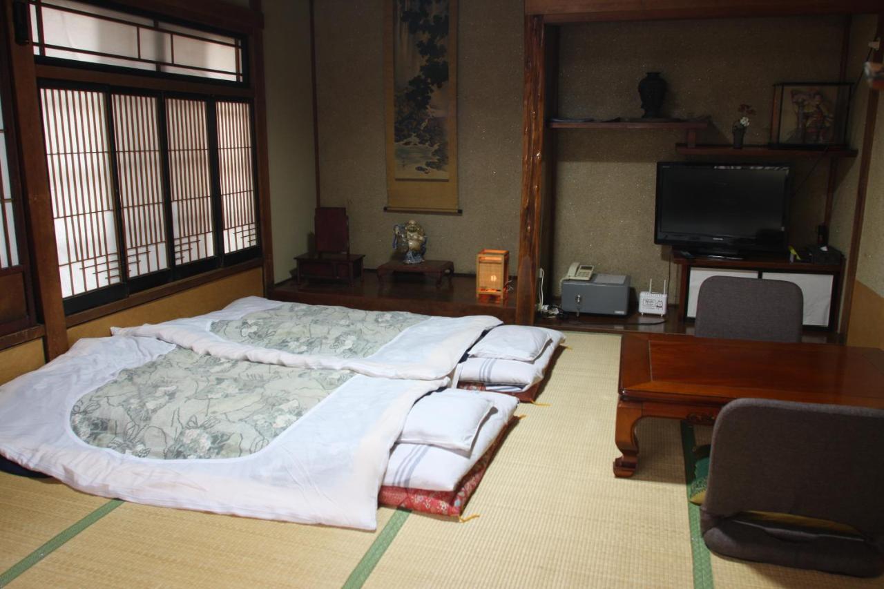 Yamadaya Ryokan Нодзава-Онсен Екстер'єр фото